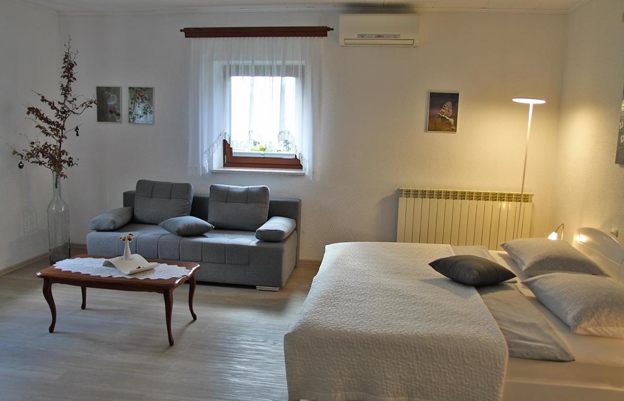 Apartment Baban in Žaga, Slovenia Bagian luar foto